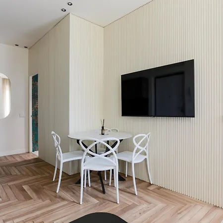 Yls Luxury 2